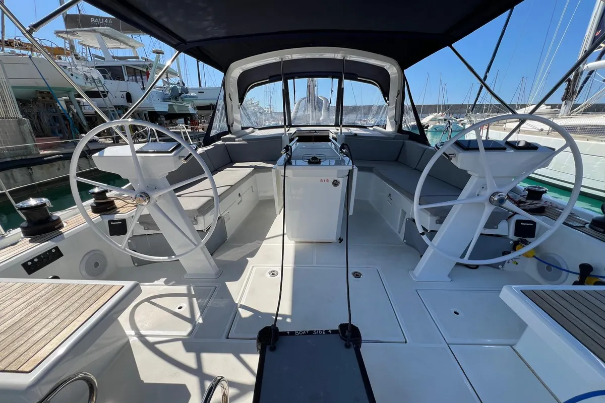 Cockpit of Orione, a Beneteau Oceanis 46.1 sailboat at Rosignano Solvay, Italy