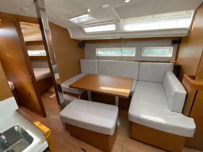 Salon of McLir II, a Jeanneau Sun Odyssey 440 sailboat at Nettuno, Italy