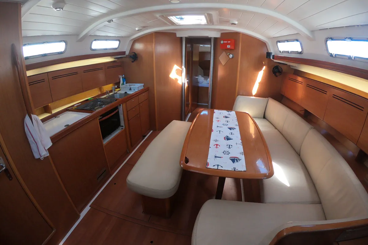 Salon of Classic, a Beneteau Cyclades 43.4 sailboat at Bodrum, Turkey