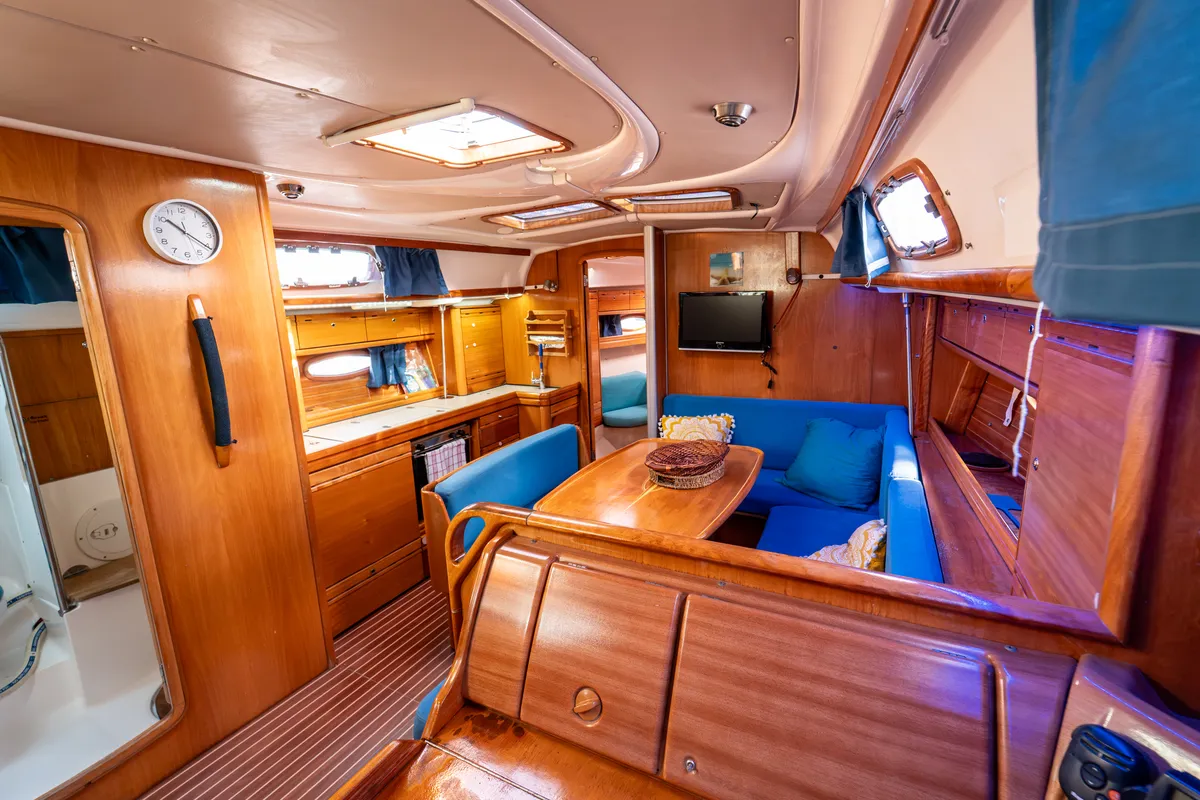 Salon of Okeanos, a Bavaria 39 Cruiser sailboat at Kavala, Greece