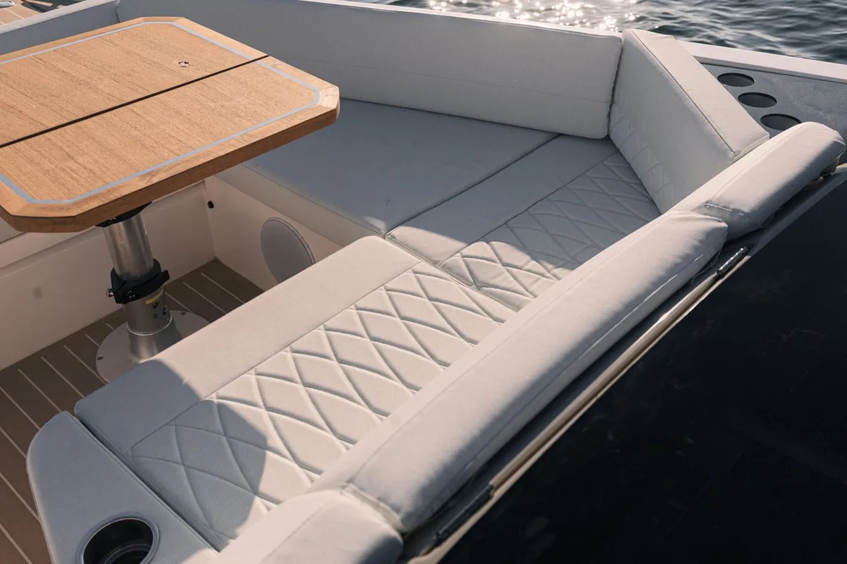 Deck of Blade, a Saxdor 400 GTO motorboat at Općina Sukošan, Croatia