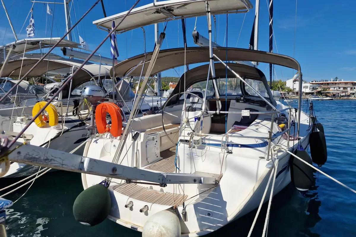 Exterior view of Eleni, a Bavaria 39 Cruiser sailboat at Volos Municipality, Greece