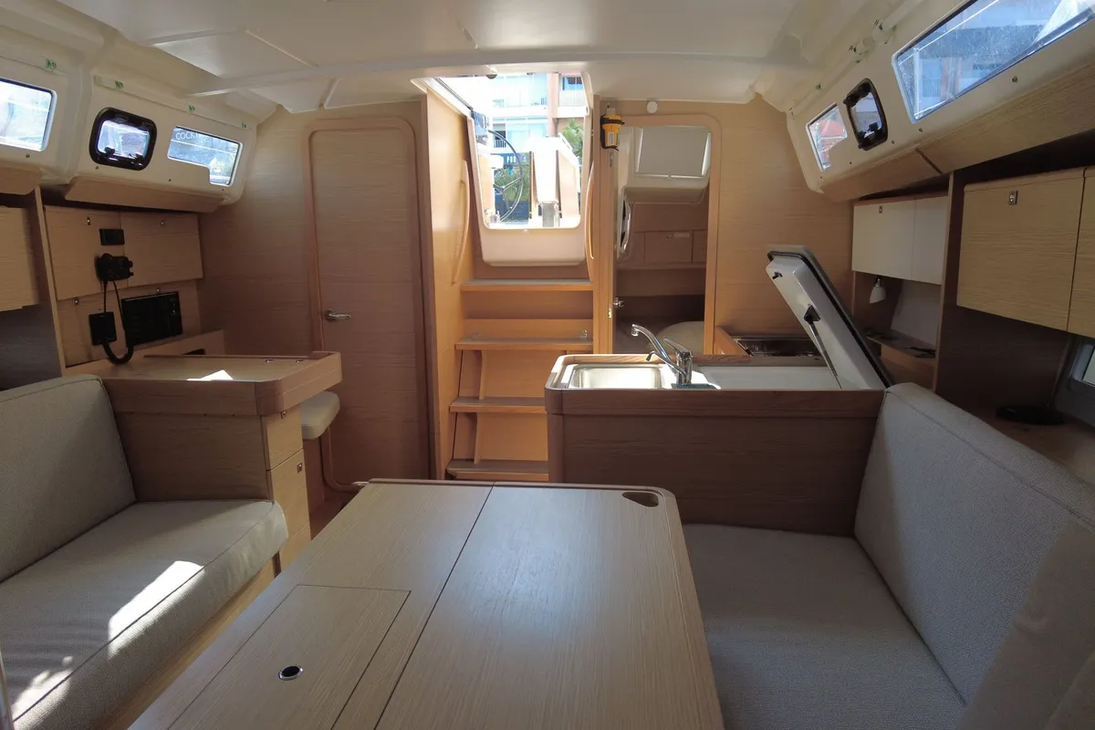 Salon of Eolya, a Dufour 360 GL sailboat at Hyères, France