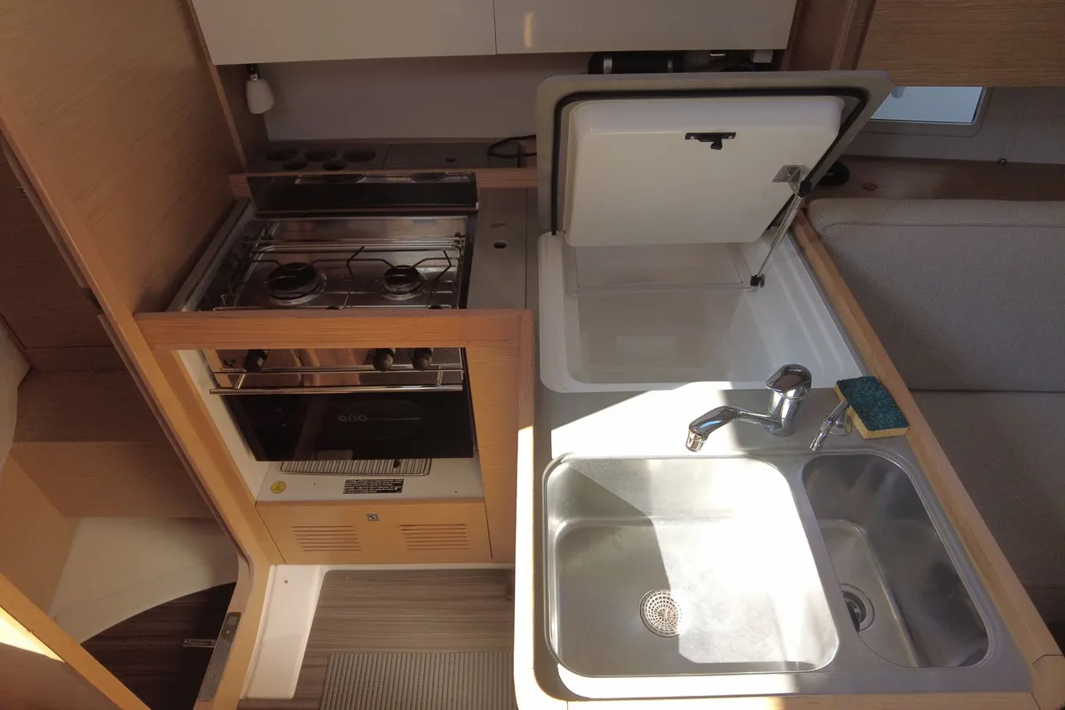 Galley of Eolya, a Dufour 360 GL sailboat at Hyères, France