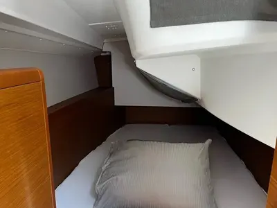 Cabin on Vitamar, a Jeanneau Sun Odyssey 349 sailboat at Grad Pula, Croatia