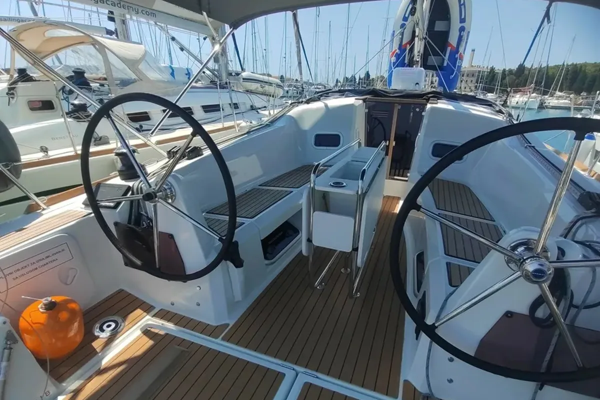 Salon of Vitamar, a Jeanneau Sun Odyssey 349 sailboat at Grad Pula, Croatia