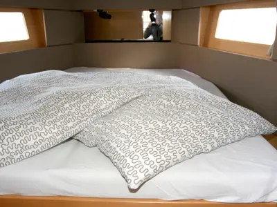 Cabin on Olli, a Beneteau Oceanis 38 sailboat at Grad Pula, Croatia