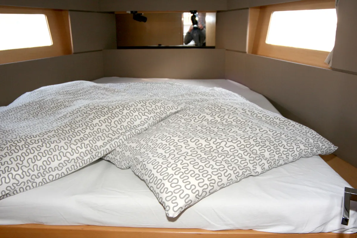 Cabin on Olli, a Beneteau Oceanis 38 sailboat at Grad Pula, Croatia