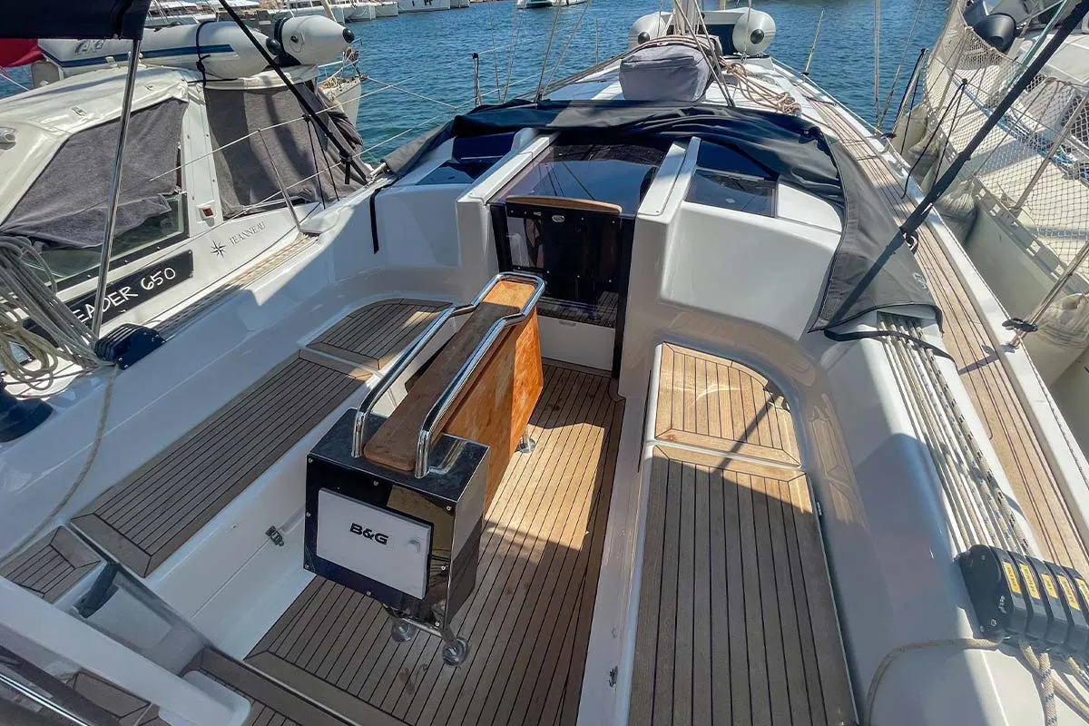 Deck of Maveric, a Hanse 348- 3 cab. sailboat at Hyères, France