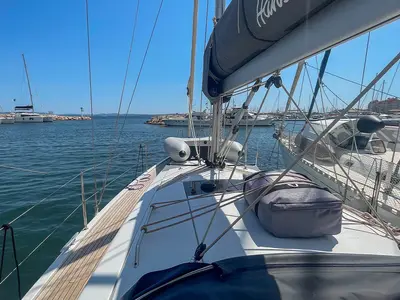 Deck of Maveric, a Hanse 348- 3 cab. sailboat at Hyères, France