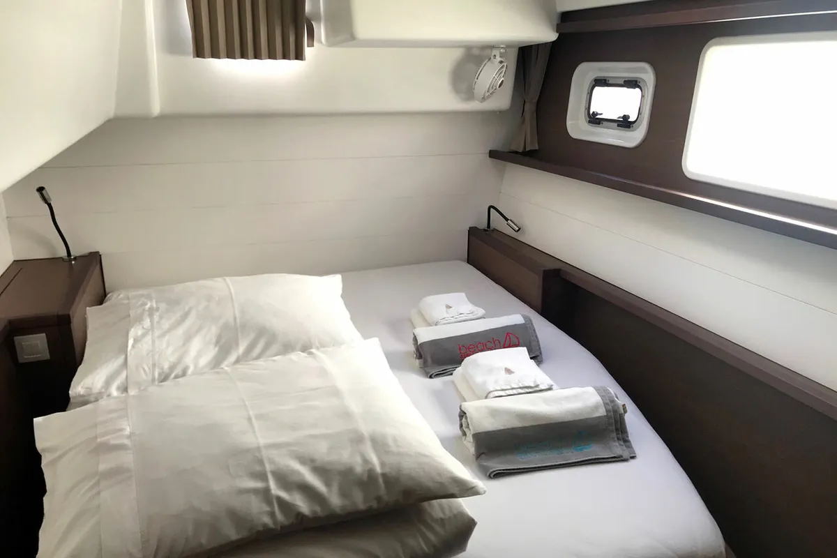 Cabin on Adriatic Cheetah, a Lagoon 450 F catamaran at Grad Kaštela, Croatia