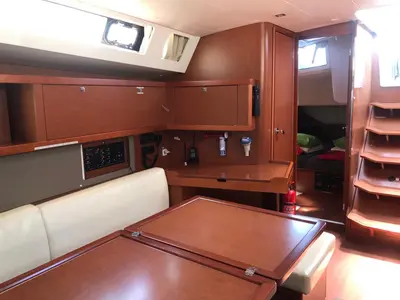 Salon of Alboran Gin Fizz, a Beneteau Oceanis 45 sailboat at es Jonquet, Spain