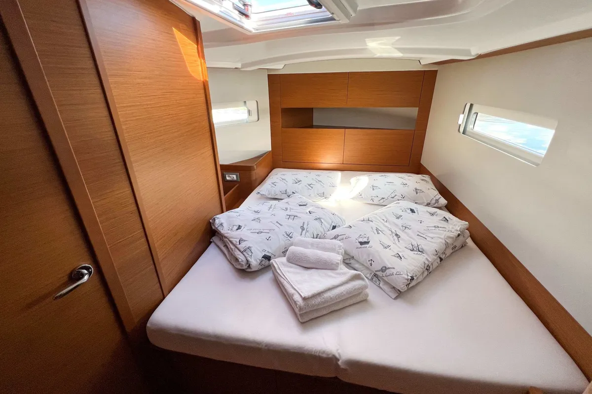 Evelyne, a Jeanneau Sun Odyssey 410 sailboat at Pirovac, Croatia
