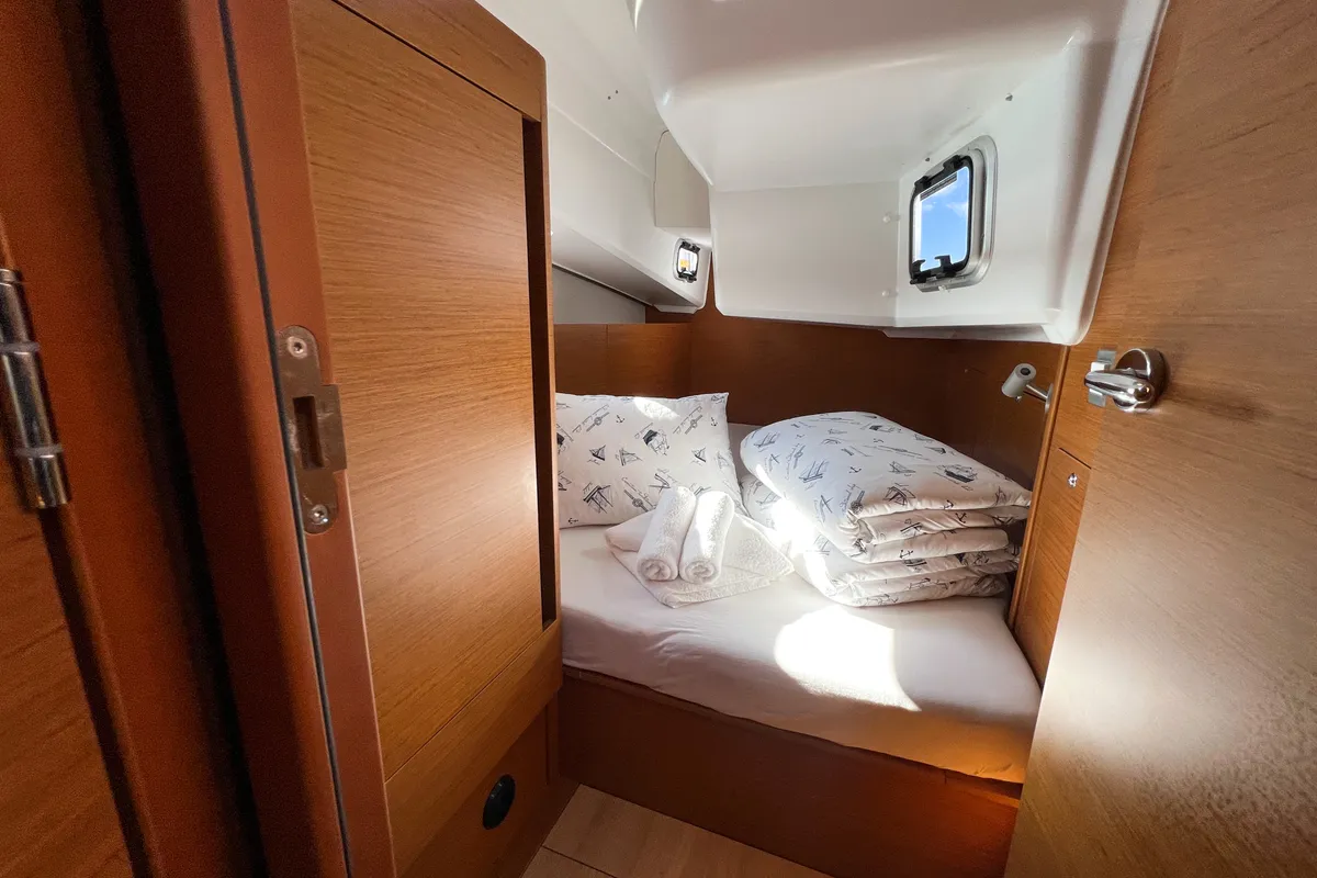Evelyne, a Jeanneau Sun Odyssey 410 sailboat at Pirovac, Croatia
