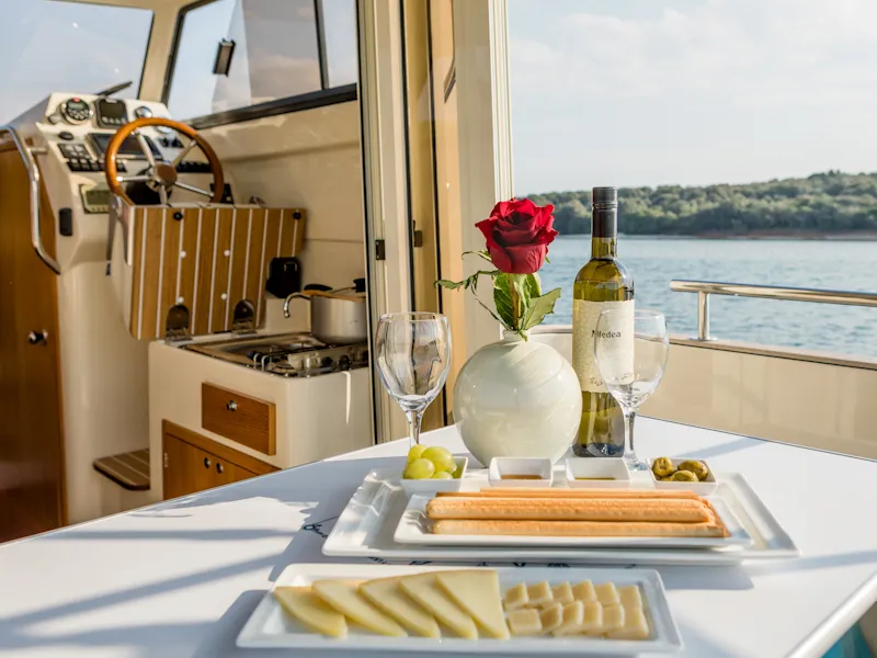 Salon of Bonaca, a Leidi 660 motorboat at Grad Pula, Croatia