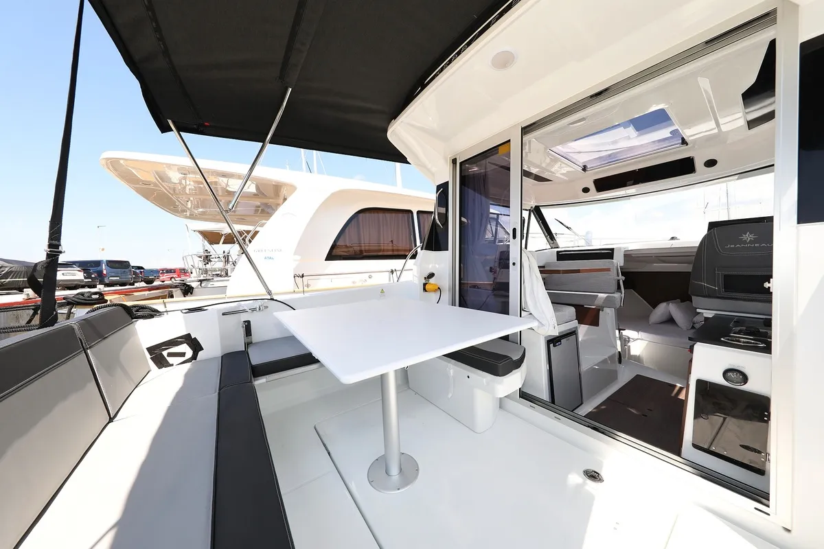 Deck of Frida, a Jeanneau Merry Fisher 795 motorboat at Grad Biograd na Moru, Croatia