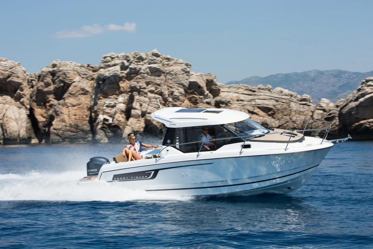 Exterior view of Frida, a Jeanneau Merry Fisher 795 motorboat at Grad Biograd na Moru, Croatia