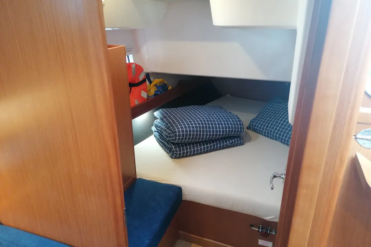 Cabin on Virginia, a Bavaria Cruiser 41 sailboat at Pula, Croatia