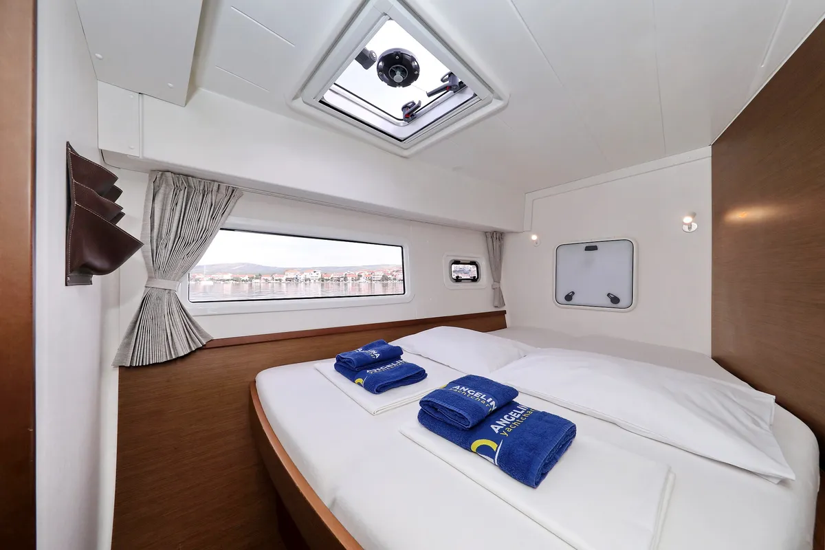 Cabin on Air Wave, a Lagoon 42 catamaran at Općina Rogoznica, Croatia