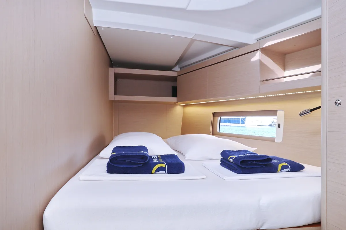 Cabin on Arabella, a Beneteau Oceanis 46.1 sailboat at Grad Biograd na Moru, Croatia