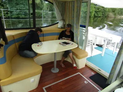 Salon of Prélude, a Nicols Estivale Quattro motorboat at Sablé-sur-Sarthe, France