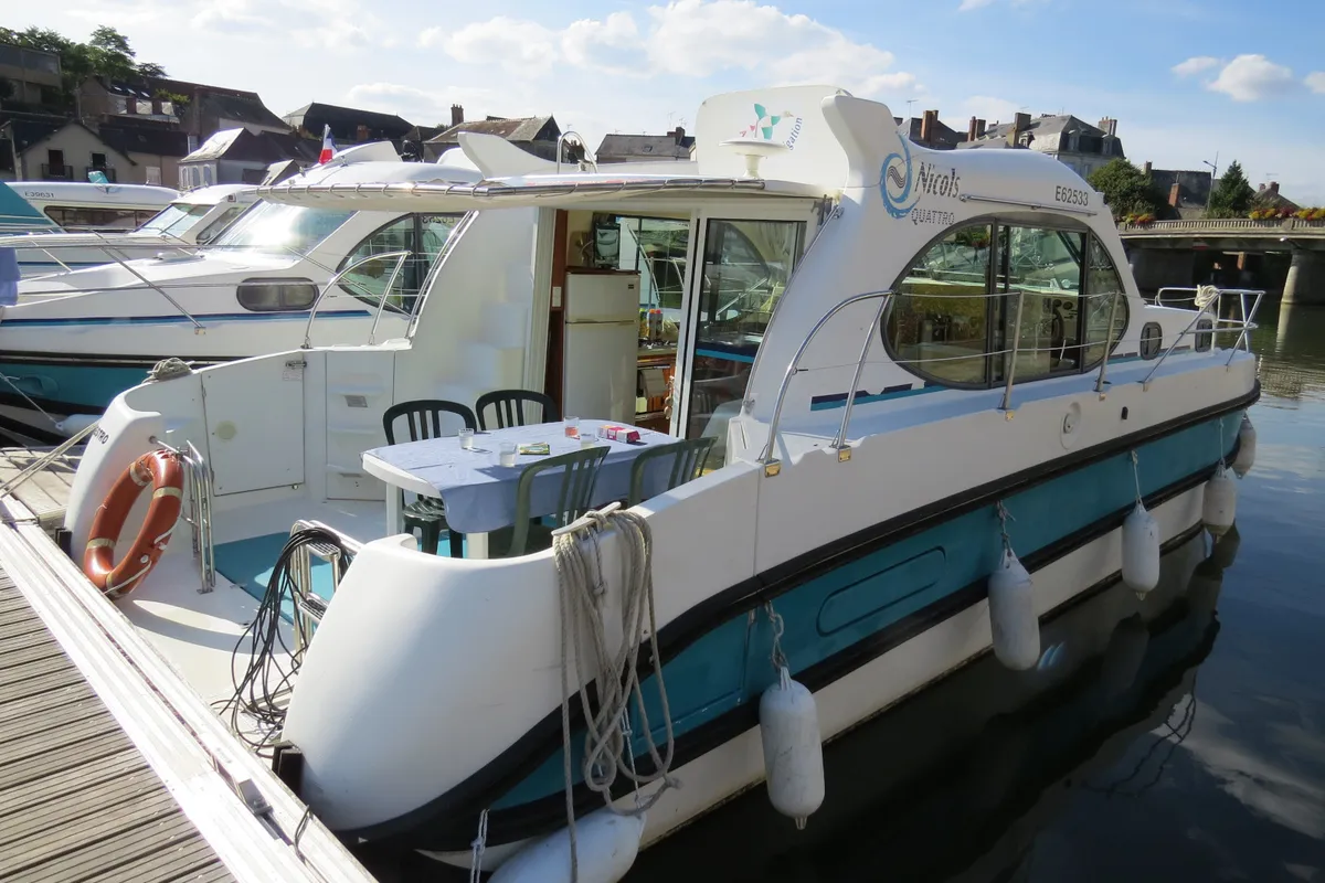 Exterior view of Prélude, a Nicols Estivale Quattro motorboat at Sablé-sur-Sarthe, France