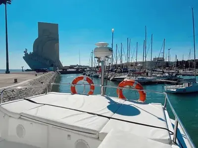 Cabin on Comfort, a Fountaine Pajot Highland 35 catamaran at Lisbon, Portugal