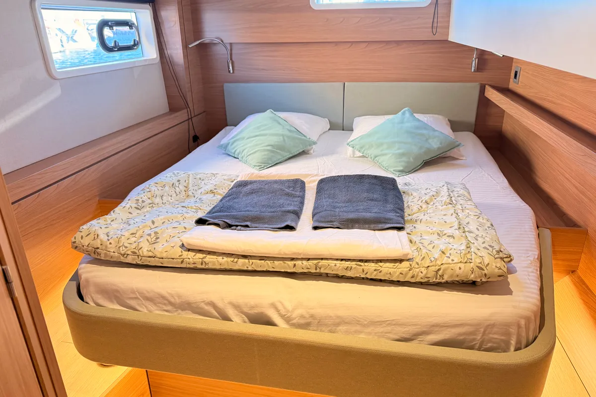 KISS REVE, a Bali 4.4 catamaran at Alboraia, Spain