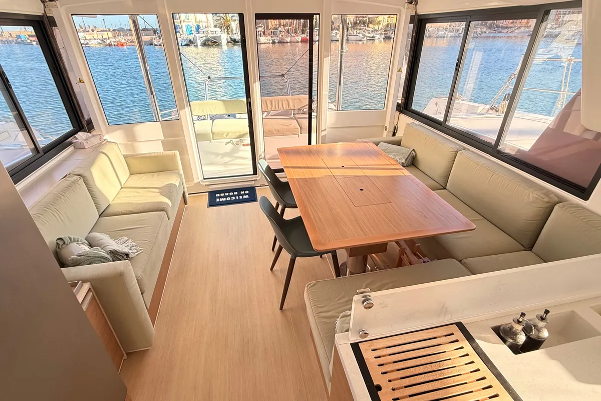 KISS REVE, a Bali 4.4 catamaran at Alboraia, Spain
