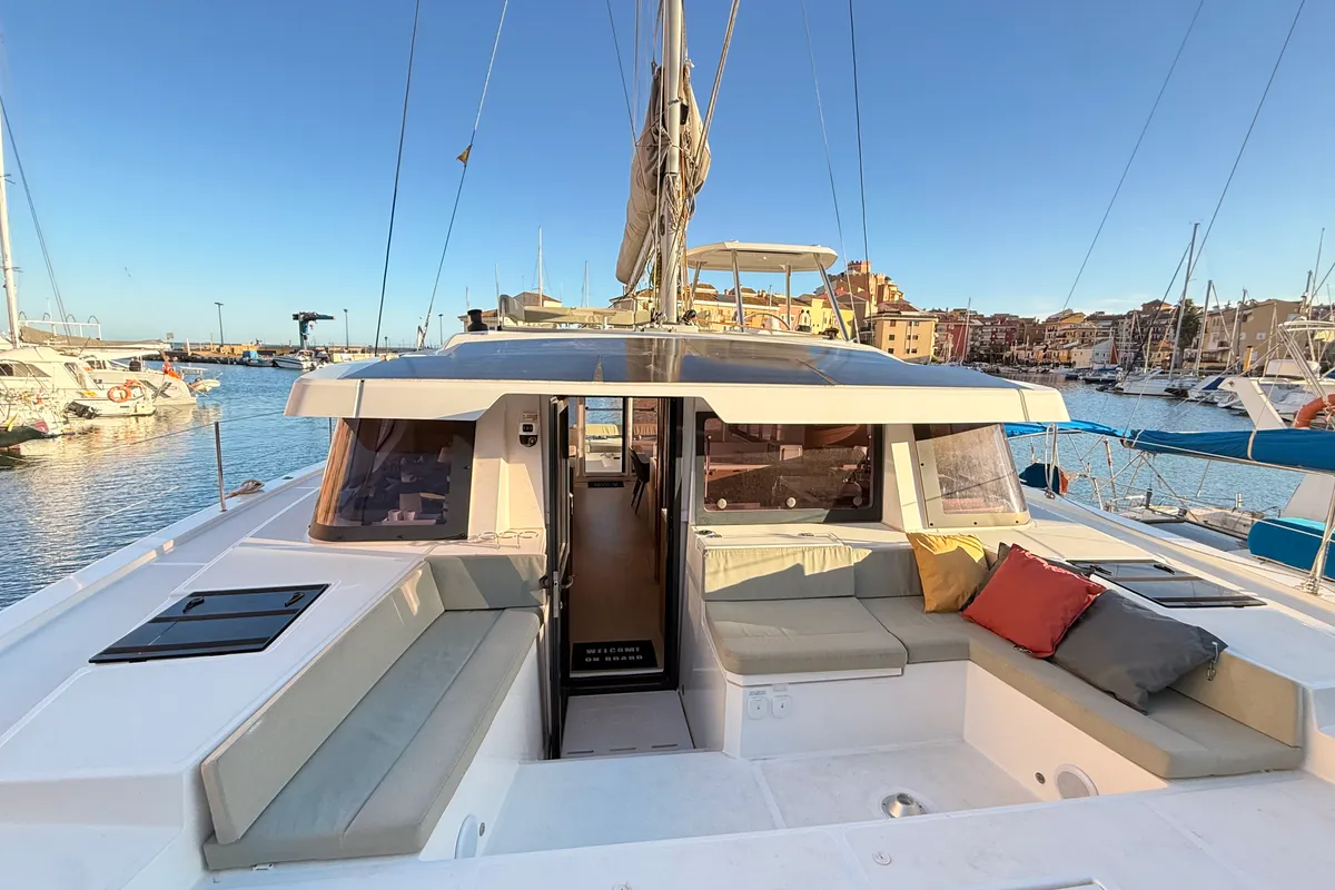 KISS REVE, a Bali 4.4 catamaran at Alboraia, Spain