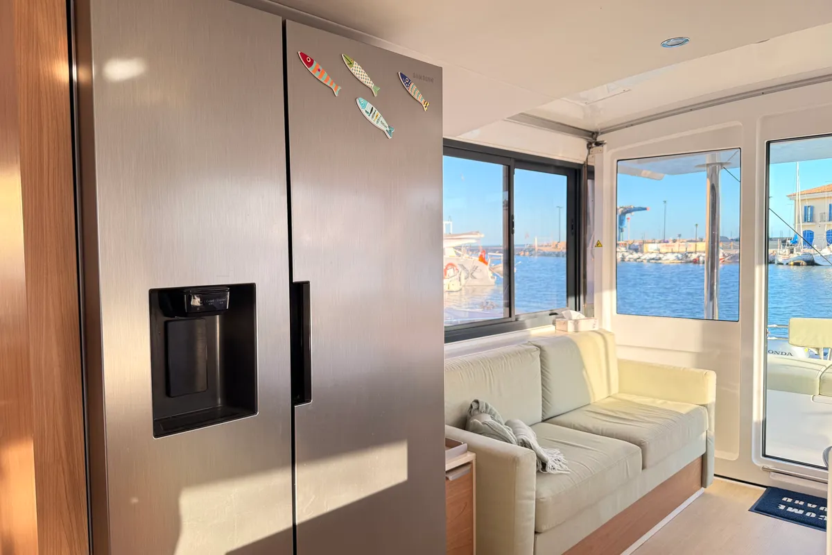 KISS REVE, a Bali 4.4 catamaran at Alboraia, Spain