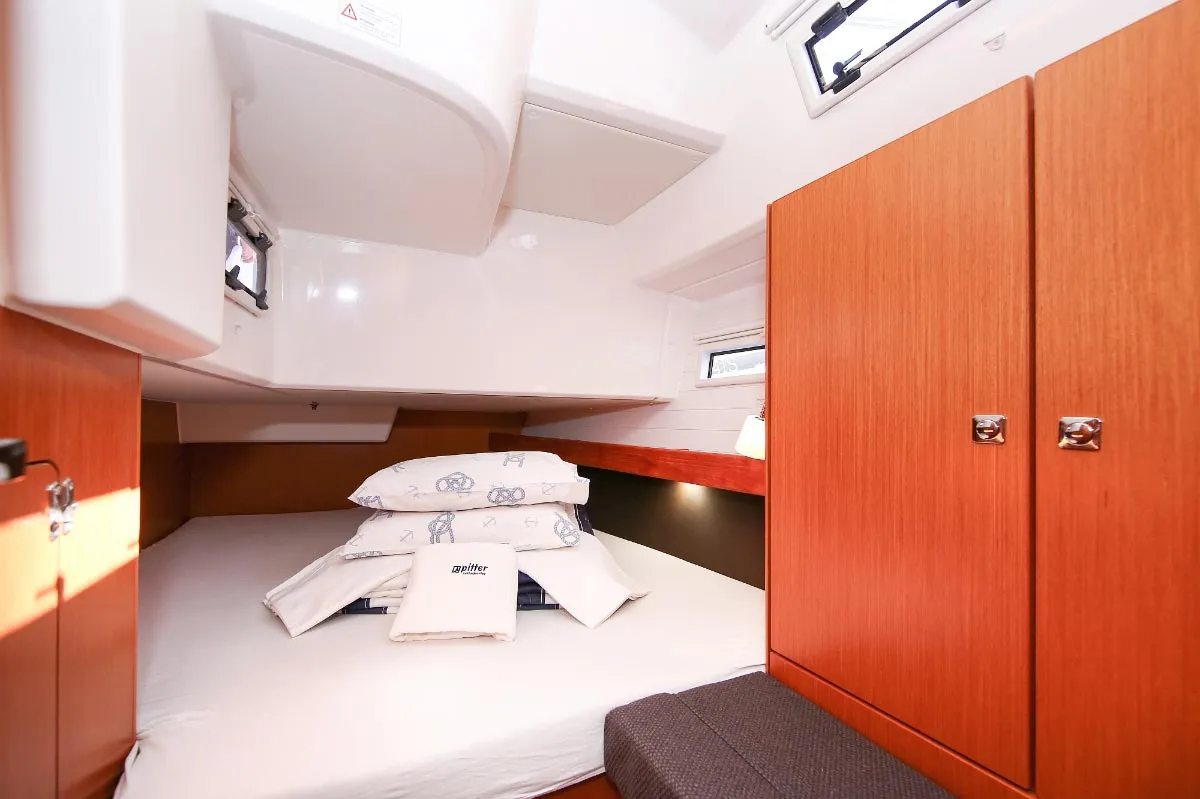 Cabin on WindesEile (20), a Bavaria Cruiser 41S sailboat at Murter, Croatia