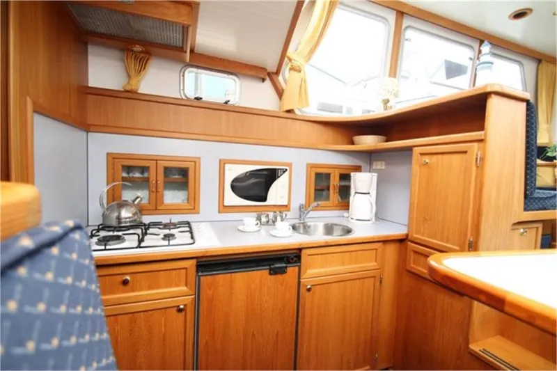 Galley of Antoinette, a De Drait Kotterjacht 12.2 GL motorboat at Woudsend, Netherlands