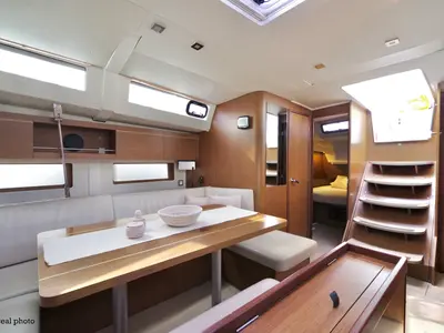 Salon of Luna, a Beneteau Oceanis 46.1 sailboat at Puntone di Scarlino, Italy