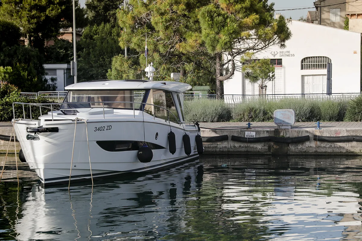 Mar, a Greenline 39 motor yacht at Grad Biograd na Moru, Croatia
