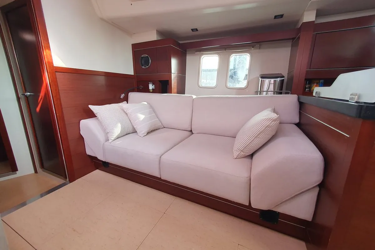 Salon of Maravillosa, a Hanse 545 sailboat at Split, Croatia