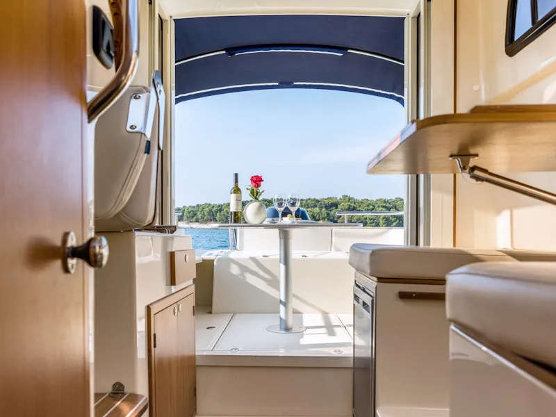Salon of H3, a Leidi 660 motorboat at Grad Pula, Croatia