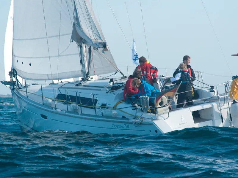 Cabin on Dizzy Lizzy, a Beneteau Oceanis 34 sailboat at Altefähr, Germany