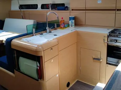 Galley of Tumbleweed, a Jeanneau Sun Odyssey 419 sailboat at Kontokali, Greece