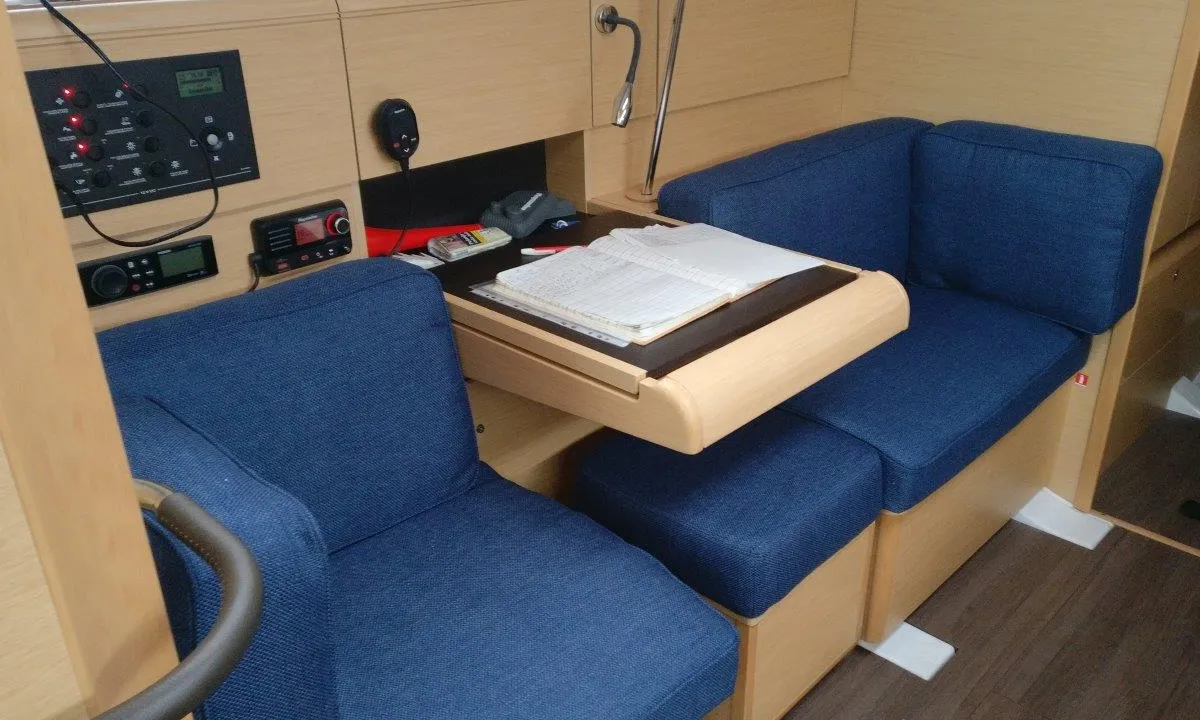 Salon of Tumbleweed, a Jeanneau Sun Odyssey 419 sailboat at Kontokali, Greece