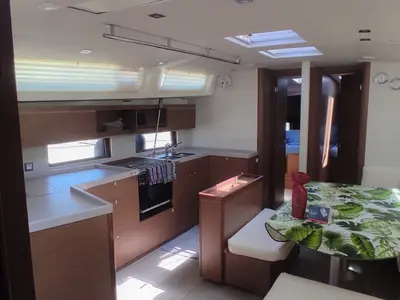 Galley of Namaka, a Beneteau Oceanis 46.1 sailboat at Tonnarella, Italy