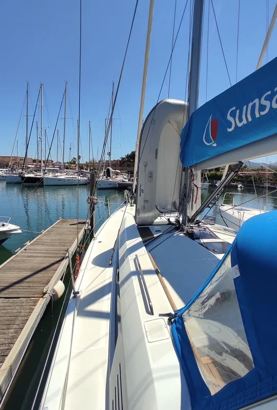 Exterior view of Namaka, a Beneteau Oceanis 46.1 sailboat at Tonnarella, Italy