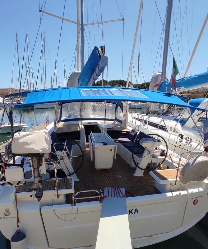 Exterior view of Namaka, a Beneteau Oceanis 46.1 sailboat at Tonnarella, Italy