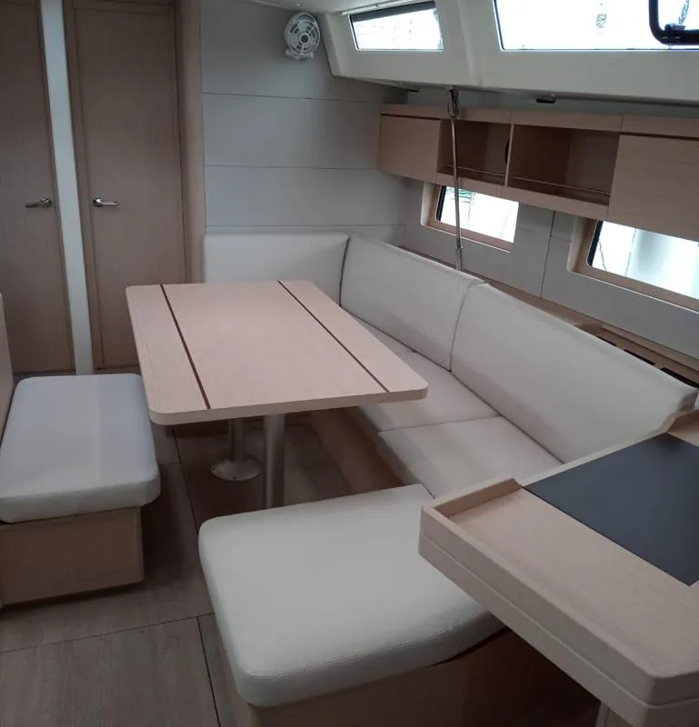 Salon of Skat, a Beneteau Oceanis 46.1 sailboat at Tonnarella, Italy