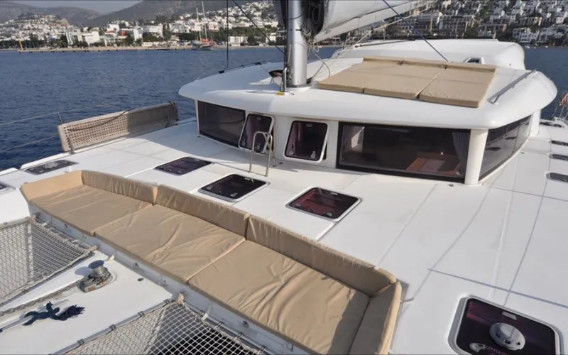 Deck of Paluko, a Lagoon 421 catamaran at Bodrum, Turkey