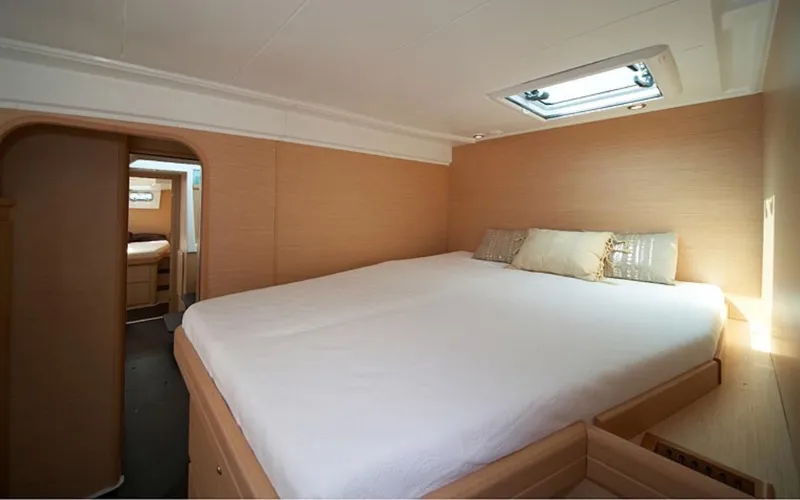 Cabin on Paluko, a Lagoon 421 catamaran at Bodrum, Turkey
