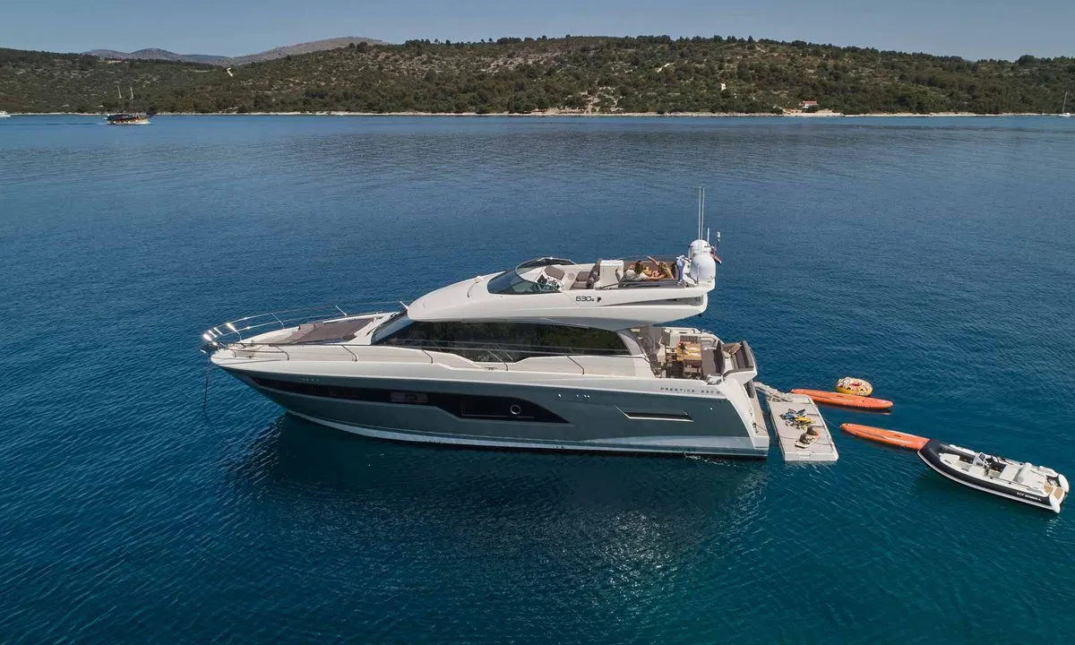 Exterior view of Simul, a Prestige 630S motor yacht at Grad Trogir, Croatia