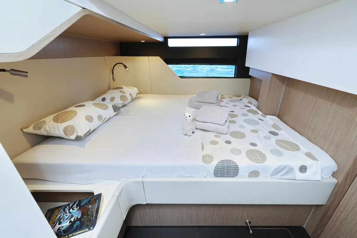Instant Crush, a Fjord 41 XL motor yacht at Grad Kaštela, Croatia