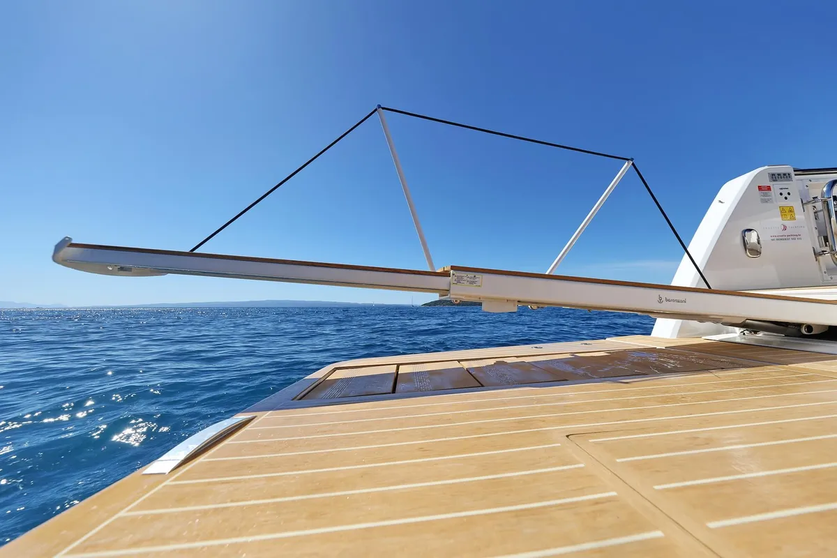 Instant Crush, a Fjord 41 XL motor yacht at Grad Kaštela, Croatia
