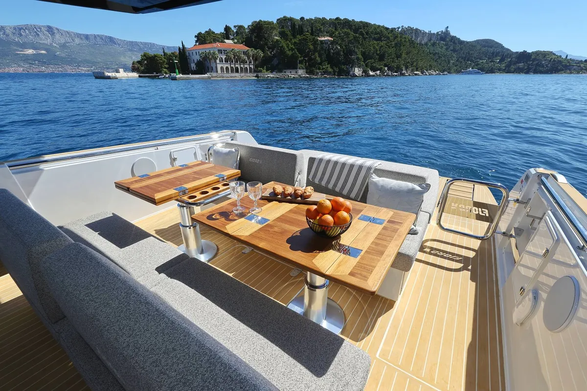 Instant Crush, a Fjord 41 XL motor yacht at Grad Kaštela, Croatia